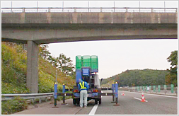 高所作業車